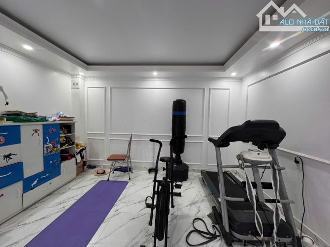 Cần bán nhà 4 tầng đẹp tại tuyến 2 đường Hồ Sen – Trung tâm Hải Phòng - 2