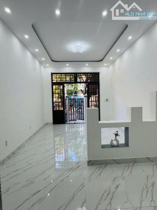 📌📌📌LÀM VIỆC TRỰC TIẾP GIÁ TỐT !!! 🌹 Bán 3 căn nhà liền kề 2 tầng đường Nhơn Hoà 8 - 2