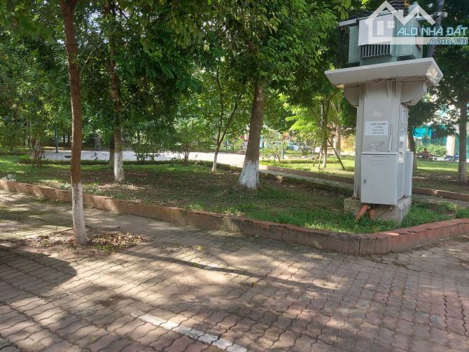bán gấp lô đất víp làn 2 trần hưng đạo ninh xá TP bắc ninh.DT 170m2,MT8m,giá 25 tỷ - 2
