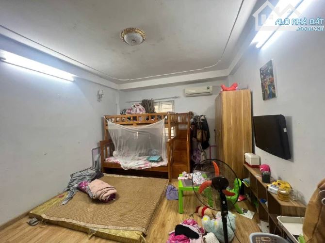 NHÀ 5 TẦNG – LÊ TRỌNG TẤN – CÓ ĐẤT TRỒNG RAU SAU NHÀ – GIÁ HỢP LÝ - 2