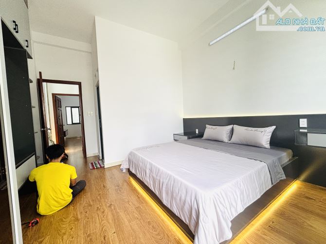 Bán Tân Chánh Hiệp Nhà Q12 - 54M2( 4 x 13,5 )- 3 Tầng- HXH- Chỉ 5,4Tỷ. - 2