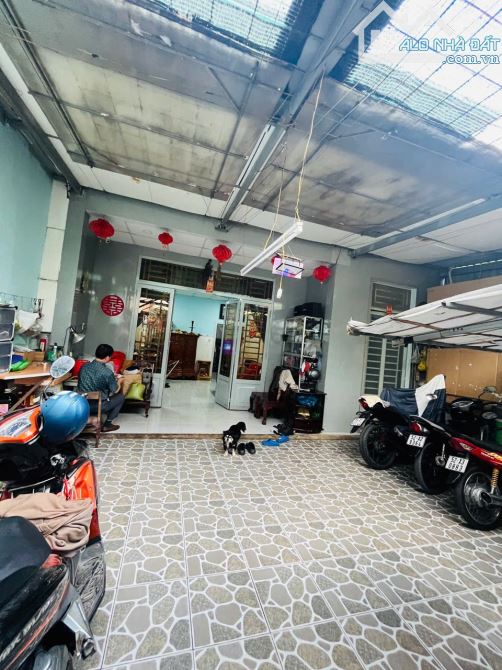 CHỦ GIẢM SÂU CHỈ CÒN 6.3TỶ, NHÀ 2 TẦNG (7.2 x 17M), HẺM Ô TÔ, NGAY MT NGUYỄN DUY TRINH - 2