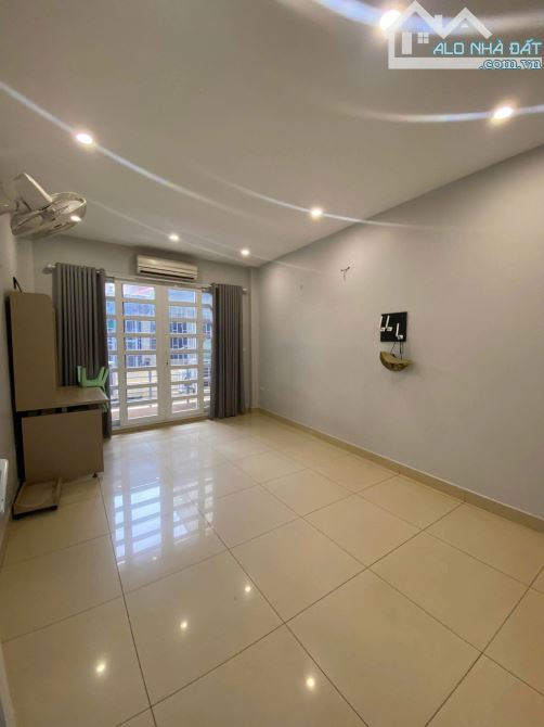 Văn Cao, 46m2, 5 tầng, ô tô vào nhà, gần Hồ Tây, Liễu Giai, giá 16.3 tỷ - 2