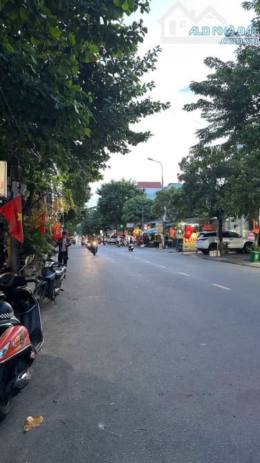 📌📌📌Làm việc trực tiếp!!! Bán nhà cấp bốn mặt tiền đường Nguyễn Chánh 🌺 - 2