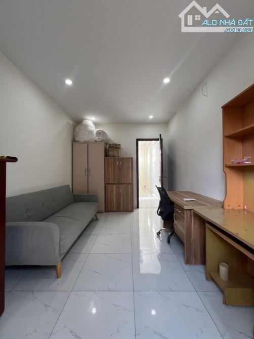 Bán nhà Phú Đô 33m², 5 tầng, gần ô tô, hơn 6 tỷ tí - 2