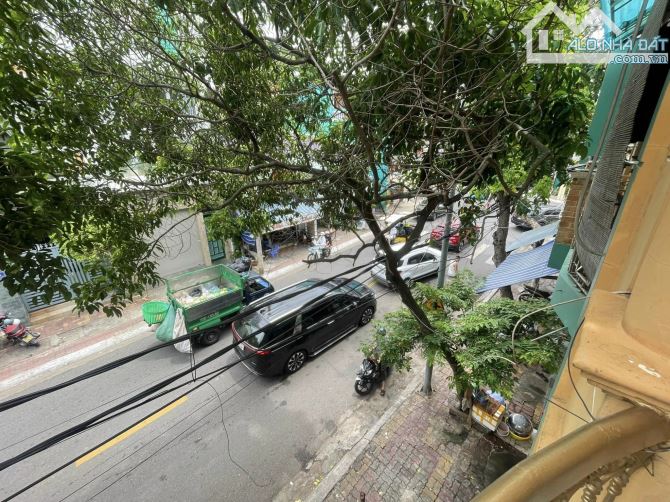 BÁN NHÀ 1 TRỆT 1 LẦU MẶT TIỀN PHAN CHU TRINH, GẦN BIỂN BÃI TRƯỚC, KD SẦM UẤT - 2