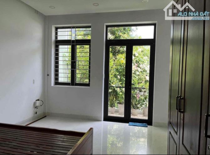 Cho thuê nhà 3 tầng kiệt Nguyễn Chí Thanh, Hải Châu - 2