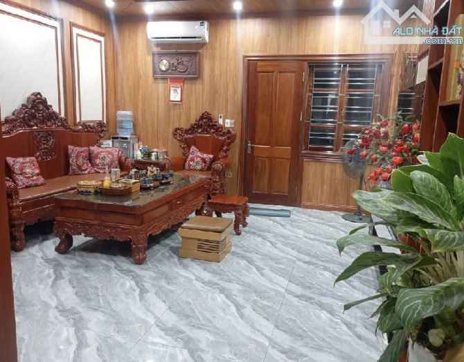 BÁN NHÀ 5 TẦNG ĐẸP LONG LANH – THANG MÁY – GARA Ô TÔ – BÌA LÀNG ĐÔNG HỘI Ô TÔ TRÁNH. - 2