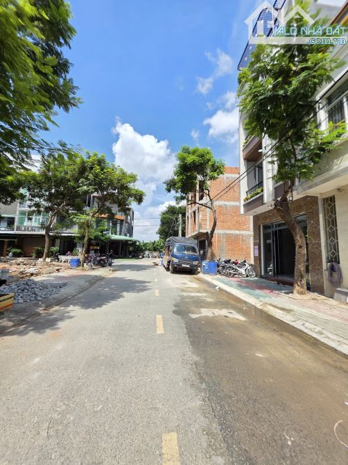 6Tỷ9__NHÀ PHỐ HIỆN ĐẠI, FULL NỘI THẤT__KDC gần Aeon Mall, chợ Thuận Giao, chợ đêm Hòa Lân - 23