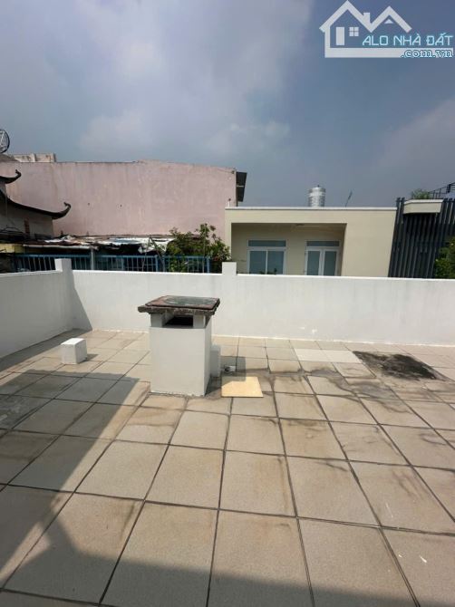 Bán nhà mặt tiền Đồng Tâm-Hóc Môn-cách Nguyễn Ảnh Thủ 20m-2tầng sân thượng-6phòng ngủ-10t5 - 3