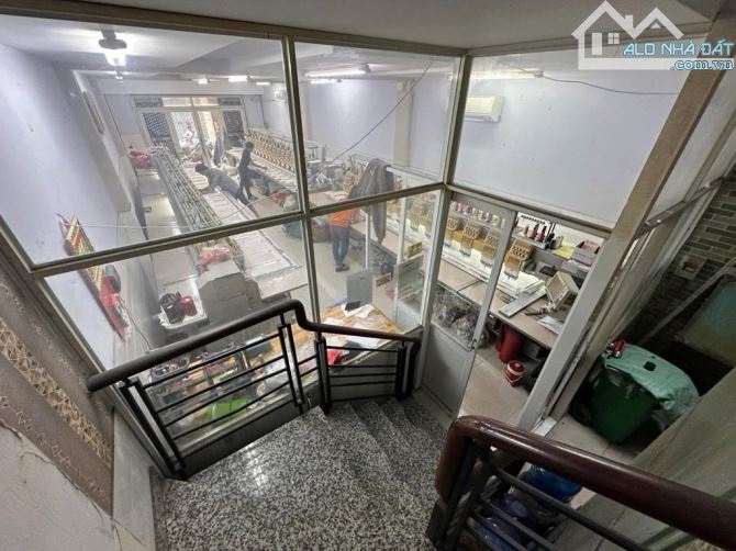 Bán Nhà 4 Tầng - HXT Thông - Đường Chế Lan Viên - P Tây Thạnh - DT75m2 - Thanh Máy - 8.xTy - 3