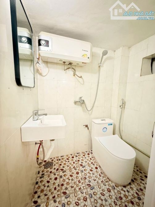 Bán căn hộ tập thể Nguyễn chí thanh tt đống đa lô góc thoáng sáng - 3