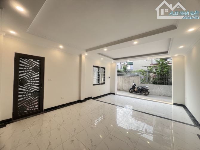 Nhà đẹp 6 tầng phúc lợi thang máy - 3