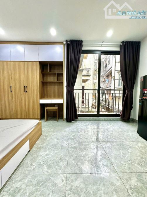 Cho Thuê CCMN 322 Mỹ Đình  Nam Từ Liêm 30m2 Studio Cửa Sổ Ban Công Thang Máy Trống 5 Phòng - 3