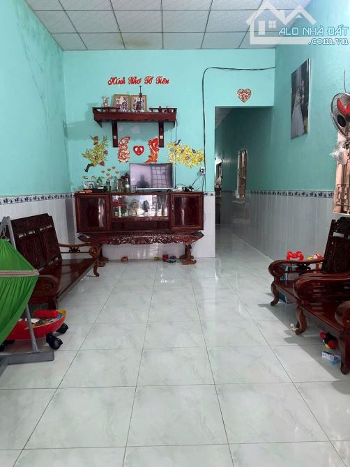Bán nhà Mặt tiền Bùi Văn Hoà vị trí ngay chợ cổng 10 Vòng xoay Tam Hiệp Biên Hoà Giá 8ty9 - 3