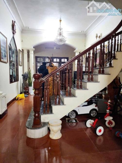 Cho Thuê nhà nguyên căn hoặc từng phòng phố An Dương Vương - 3