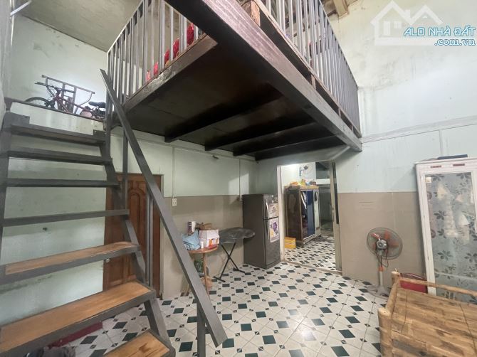 Bán nhà mặt tiền Phan Chu Trinh Ngang 11m - 2