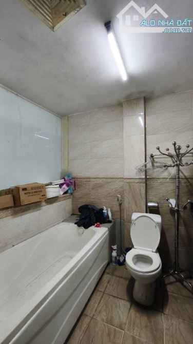 BÁN ĐẤT TẶNG NHÀ MẶT PHỐ VIP NGUYỄN KHANG 4TẦNG, 135M2 – SIÊU PHẨM MẶT PHỐ VIP  – TRUNG TÂ - 3
