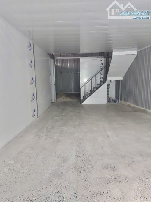 600m kho xưởng khu vực đường Ngũ Hiệp cần cho thuê, container đỗ cửa, giá 60k/m - 3