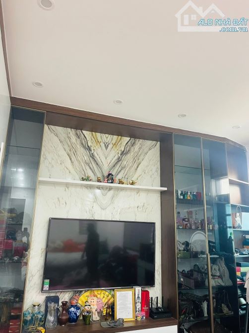 💎 30M RA PHỐ - VIEW HỒ BA MẪU - Ô ĐỒNG LẦM - ĐỐNG ĐA - Ô TÔ GẦN - 71.2M2* 4T* 4.7MT - 3