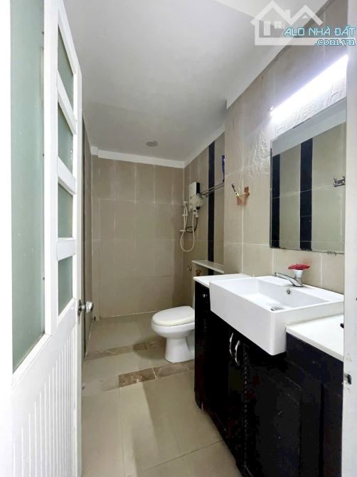 🍊 GẤP BÁN‼️NHÀ 2 TẦNG 4,12M x 13,5M - 55M²-HOÀNG TRỌNG MẬU-CHỈ 5,5 TỶ. - 3