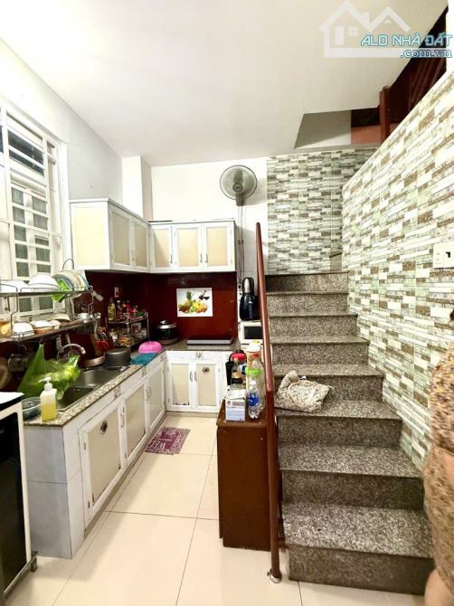 BÁN NHÀ TỈNH LỘ 10 – VỊ TRÍ ĐẸP – 34M 4x8,5 GIÁ CHỈ 3.1 TỶ - 3
