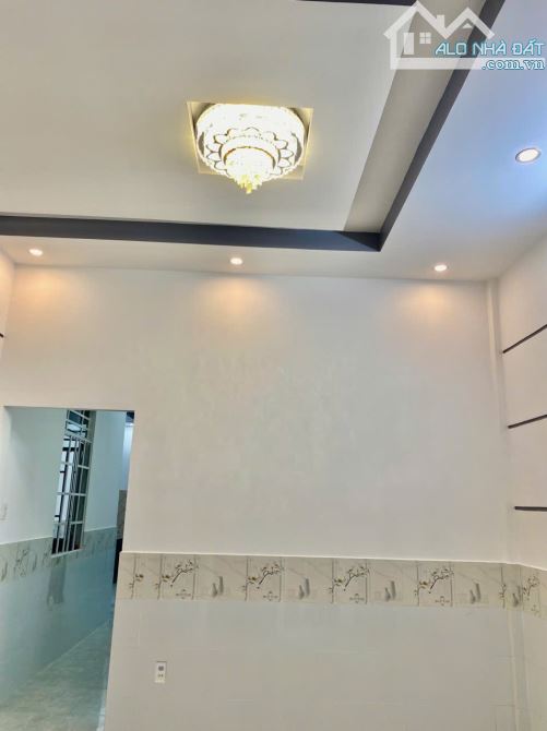 NHÀ TRỆT LỚN CÓ SÂN RỘNG RÃI, NHÀ XE Ô TÔ MT Đ.NGUYỄN CHÍ THANH- GẦN KCN TRÀ NÓC - 3