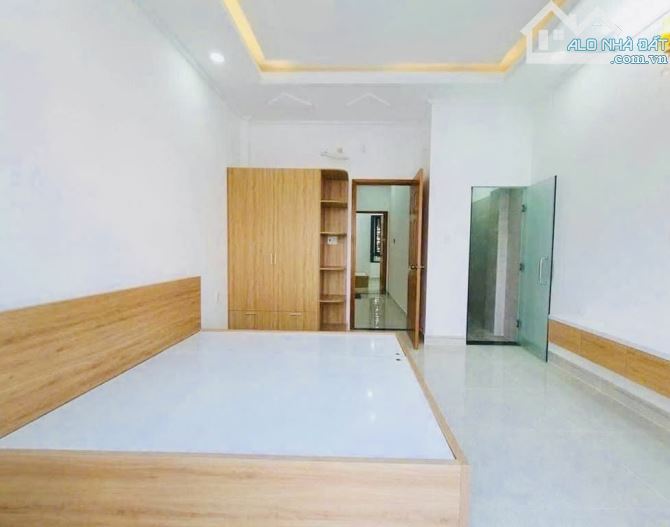 Nhà 5 tầng 5PN long trường khu phân lô đường 10m mới tinh 5,55 tỷ - 3