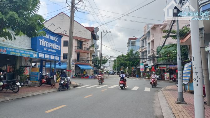 Bán nhà đẹp 2 tầng, ngang khủng 11m, KP Bình Đức, Lái Thiêu, Thuận An chỉ hơn 6 tỷ - 3