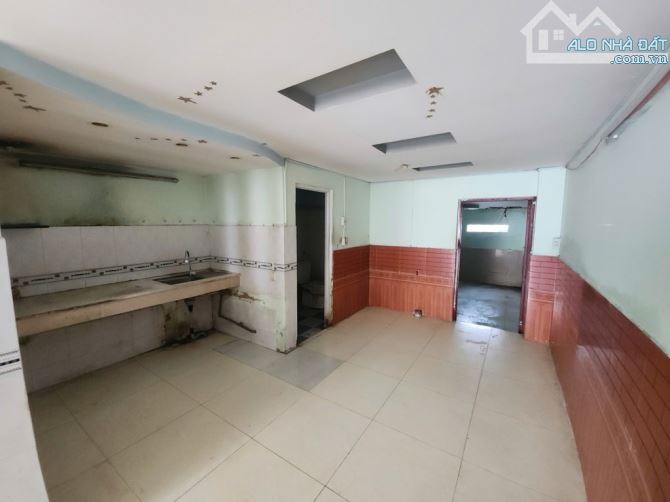 🏡đường số 2, BHH B,Bình Tân. DT 4 x 14, 2 tầng. Giá 3,5 tỷ TL.  🌺- Mô tả : HẺM XE TẢI 🛻 - 3