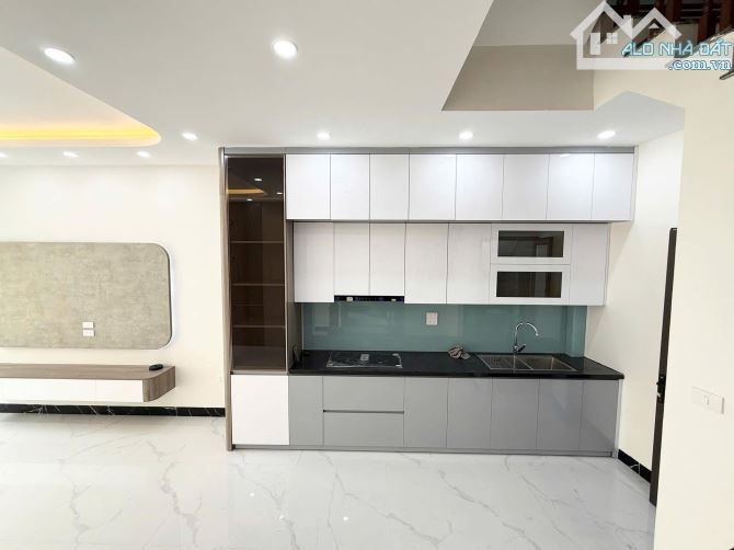🏡 PHÚC LỢI 39M² 5 TẦNG KIẾN TRÚC ĐẸP MỚI TINH – 7,15 TỶ - 3