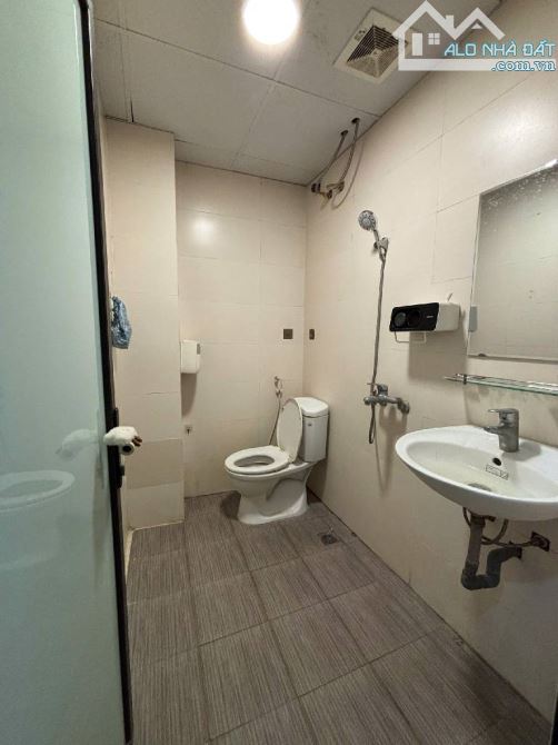 Bán nhà Ngọc Khánh  dân xây khung cột chắc chắn có thể  lắp thang máy  2 thoáng vuông vắn - 3