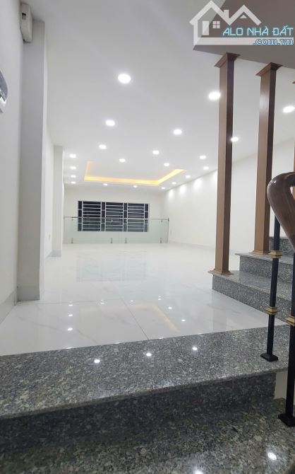 Bán nhà Hà Trì 4, Hà Đông - gần phố - gần ô tô - hai mặt thoáng - nhà đẹp, full nội thất - 3