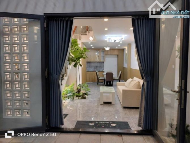 BÁN NHÀ 5 TẦNG ĐẸP – GARA OTO – 5PN, 6WC – 3 SÂN VƯỜN – BIA TRUYỀN THỐNG - TÂN TẠO,- 4×13M - 3