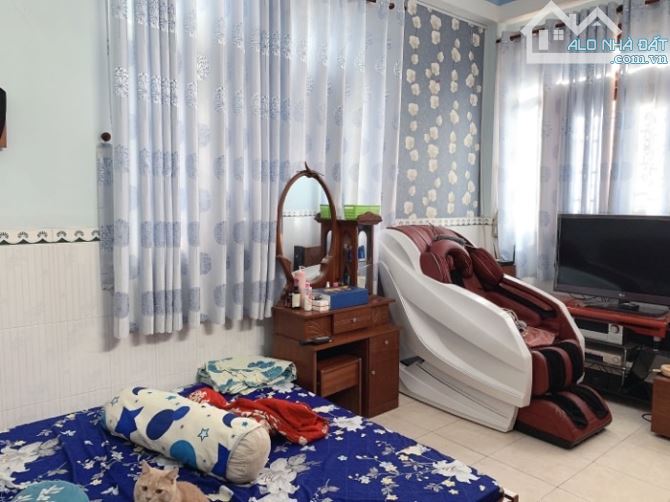 CẦN BÁN NHÀ 1 TRỆT 3 LẦU + SÂN THƯỢNG, HẺM XE HƠI VÀO NHÀ – KHU TRUNG TÂM GÒ VẤP - 3