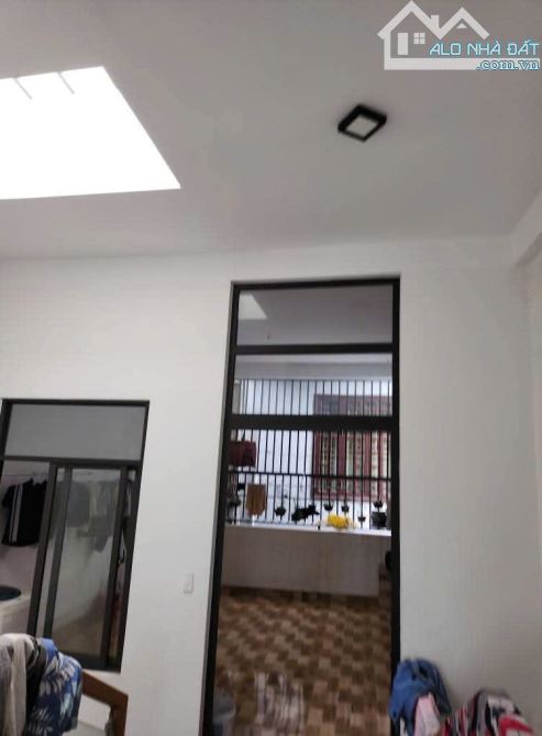 📌📌📌LÀM VIỆC TRỰC TIẾP GIÁ TỐT !!! Bán nhà 3 tầng tại đường Ngọc Hồi - 3