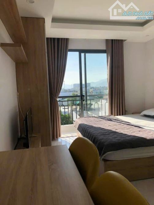 Tòa căn hộ đang kinh doanh chỉ 35tỷ thu nhập 180tr hàng tháng dt 230m ngang 10m - 3