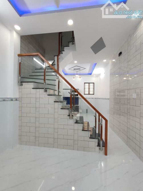 Phú Định Giáp Quận 6- nhà mới 2 tầng -sổ A4 giá chỉ 3 tỷ hơn. - 3