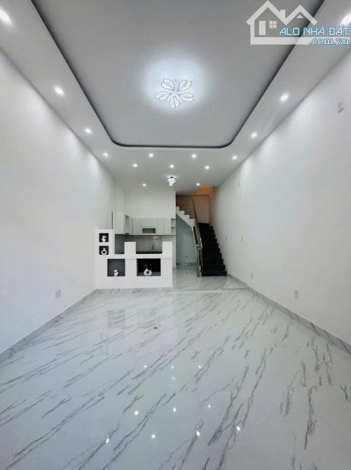 📌📌📌LÀM VIỆC TRỰC TIẾP GIÁ TỐT !!! 🌹 Bán 3 căn nhà liền kề 2 tầng đường Nhơn Hoà 8 - 3