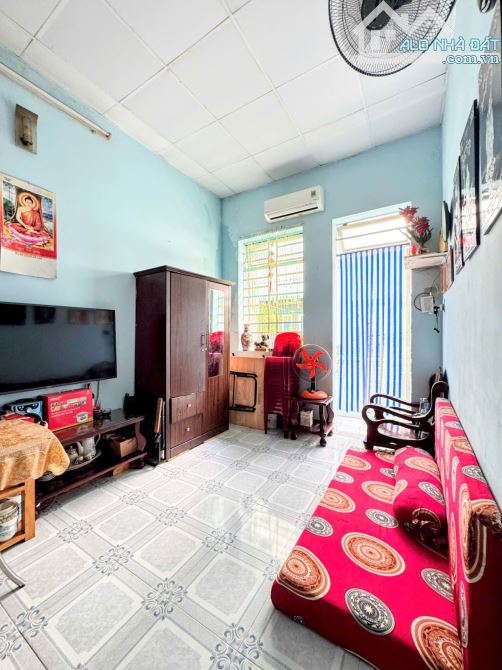 HÀNG HIẾM TÂN PHÚ – HẺM 4.5M Ô TÔ ĐỖ CỬA – SÁT CHỢ TÂN HƯƠNG – 24M² – 2 TẦNG – CHỈ 3.08 TỶ - 3