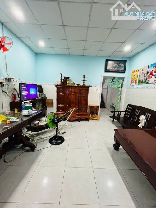 CHỦ GIẢM SÂU CHỈ CÒN 6.3TỶ, NHÀ 2 TẦNG (7.2 x 17M), HẺM Ô TÔ, NGAY MT NGUYỄN DUY TRINH - 3