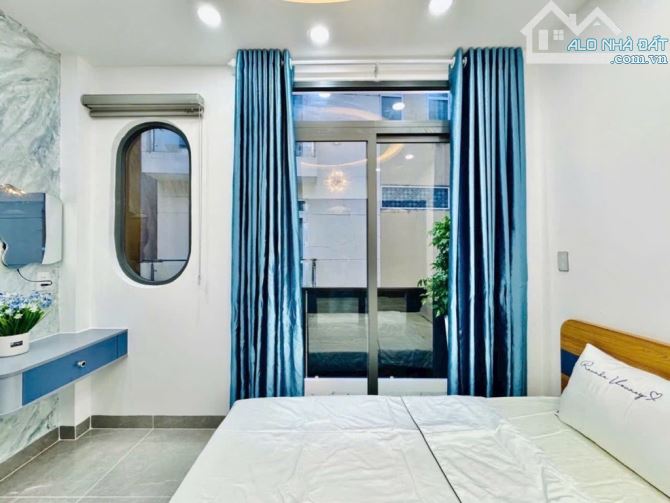 Bán Nhà Gò Vấp - Hẻm Xe Hơi - Sát Mặt Tiền - 4 Tầng - Full Nội Thất - Nhỉnh 6 Tỷ - 3