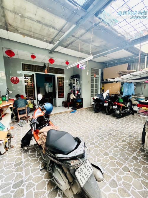 🔥🔥 CHỦ GẤP GIẢM 1.5 tỷ GIÁ MỚI CÒN 6 tỷ. NGANG KHỦNG 7,2m DÀI 17m, TRỆT LẦU, - 3