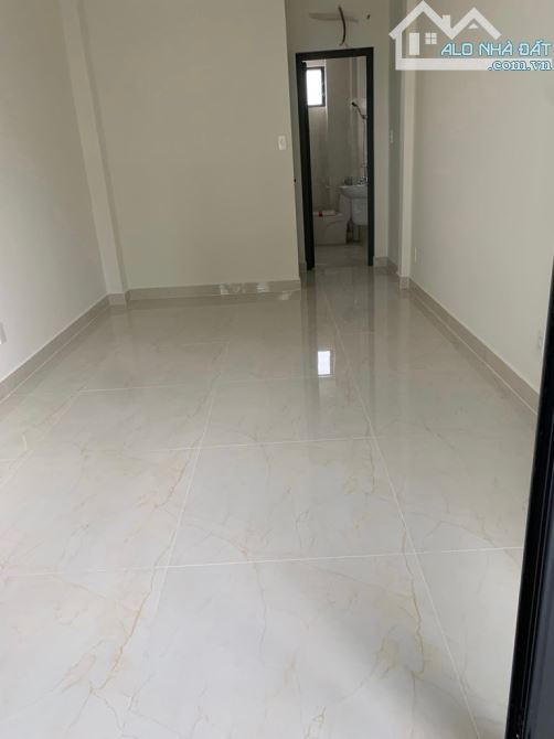 🏡 Mặt tiền Ba Tháng Hai – 4 tầng – đang cho thuê 20 triệu/tháng Mã căn: NTK-25.8-615 - 3