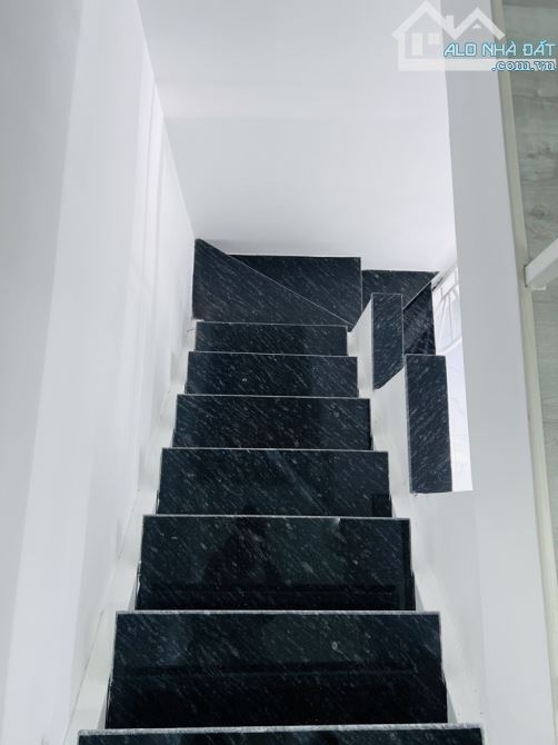 🏡Bán nhà Hàn Hải Nguyên - HXH 2MT hiếm - Ko QH , Lộ giới - 14m2 - Ngang 4.4 - C.hỉ 2.52💵 - 3