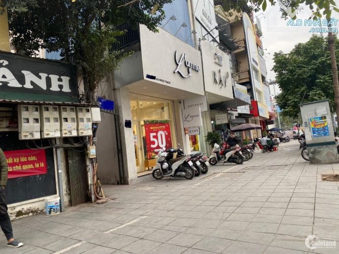 Bán nhà Đống Đa, Xã Đàn, ngõ nông và thông, diện tích 42m , giá: 12 tỉ - 3