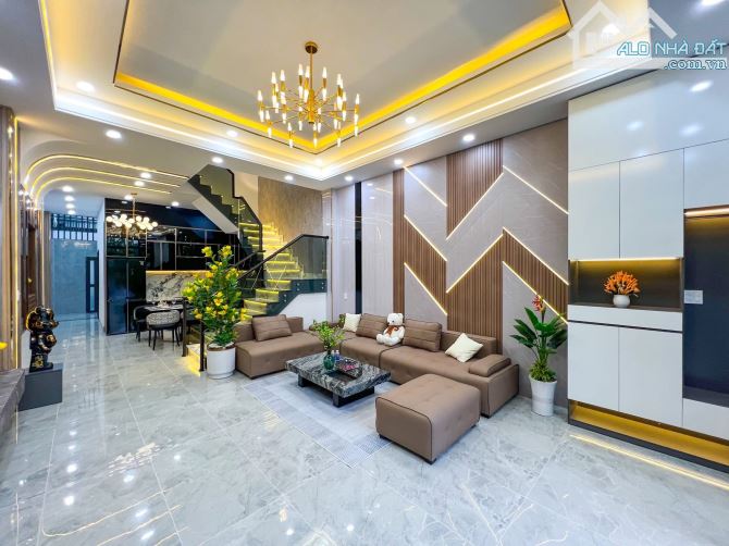 BÁN NHÀ 2 LẦU HIỆN ĐẠI ĐƯỜNG D7 KHU DÂN CƯ   HỒNG LOAN .HƯNG PHÚ CẦN THƠ - 3