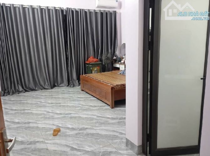 BÁN NHÀ 5 TẦNG ĐẸP LONG LANH – THANG MÁY – GARA Ô TÔ – BÌA LÀNG ĐÔNG HỘI Ô TÔ TRÁNH. - 3
