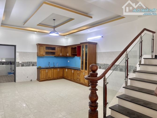 BÁN NHÀ AN PHÚ HCM - 3 TẦNG MỚI ĐẸP - 100M2 ( 5 X 20 ) - ĐƯỜNG 13 MÉT - CHỈ 5.4 TỶ TL - 3