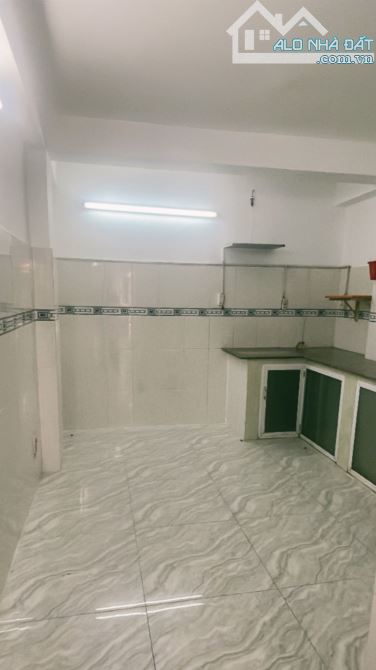 Bán nhà mặt tiền đường số Lâm Văn Bền, Q7 - 3 tầng - 5 phòng ngủ - 7 tỷ ++🚐 - 4
